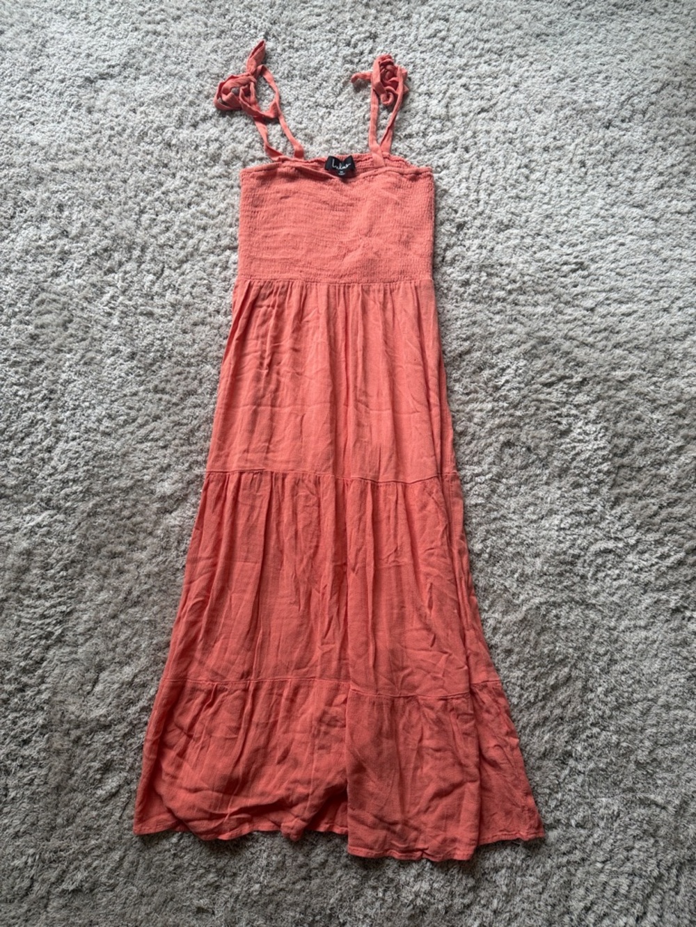 Lulu's Coral Tie-Shoulder Smocked Maxi Dress